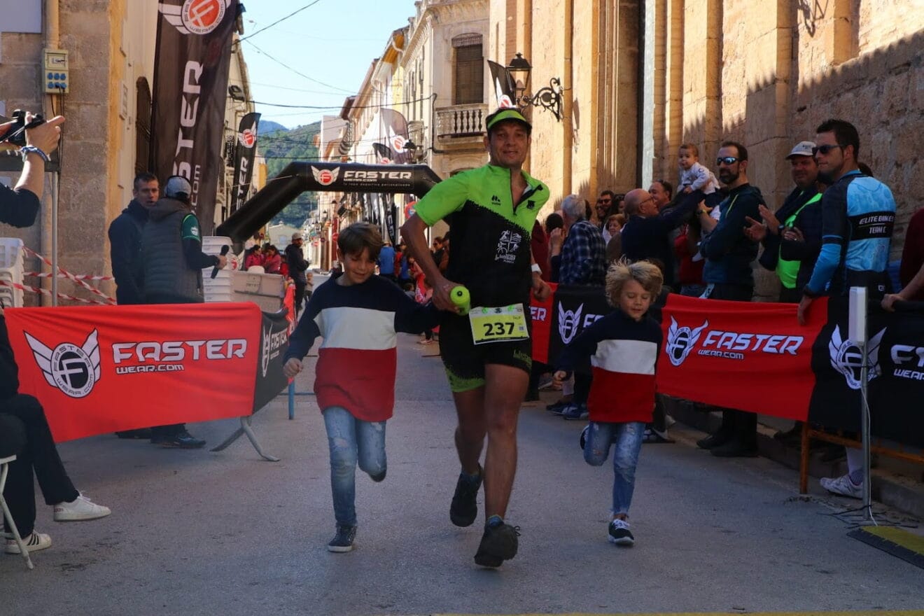 Rolf Jong a su llegada a meta