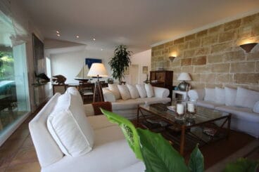Salón comedor de la casa en venta de Atina Inmobiliaria