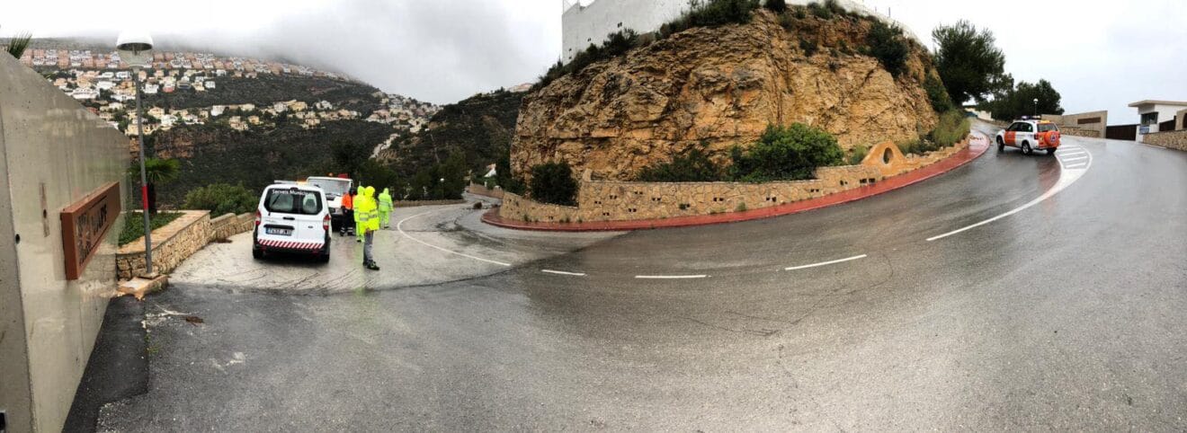 Desprendimientos en la Cala del Moraig