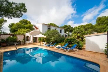 Casa en alquiler de Aguila Rent a Villa