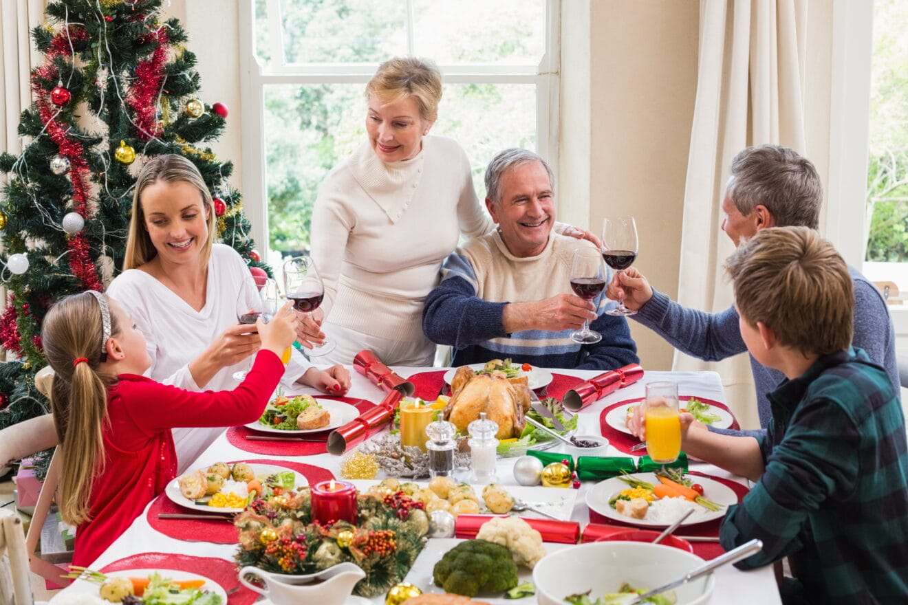 Consejos de HLA San Carlos para cuidarse en navidad