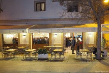 Fachada reapertura Restaurante Giulia