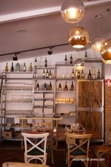 Comedor interior – Gastrobar La Creueta
