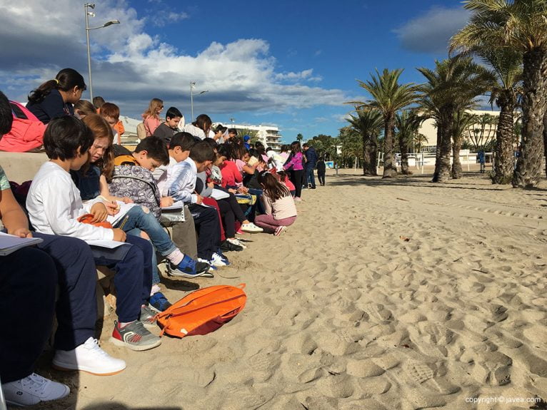 Los estudiantes del Vicente Tena estudian el litoral