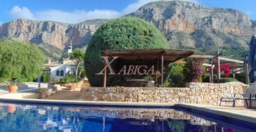 Magnífica villa en venta en Xabiga