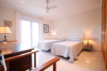 Habitación luminosa Atina Inmobiliaria