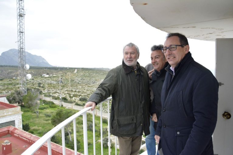 Visita das autoridades ao Cap de Sant Antoni