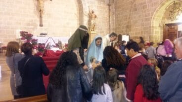 Visita de los reyes magos a la Iglesia San Bartolomé