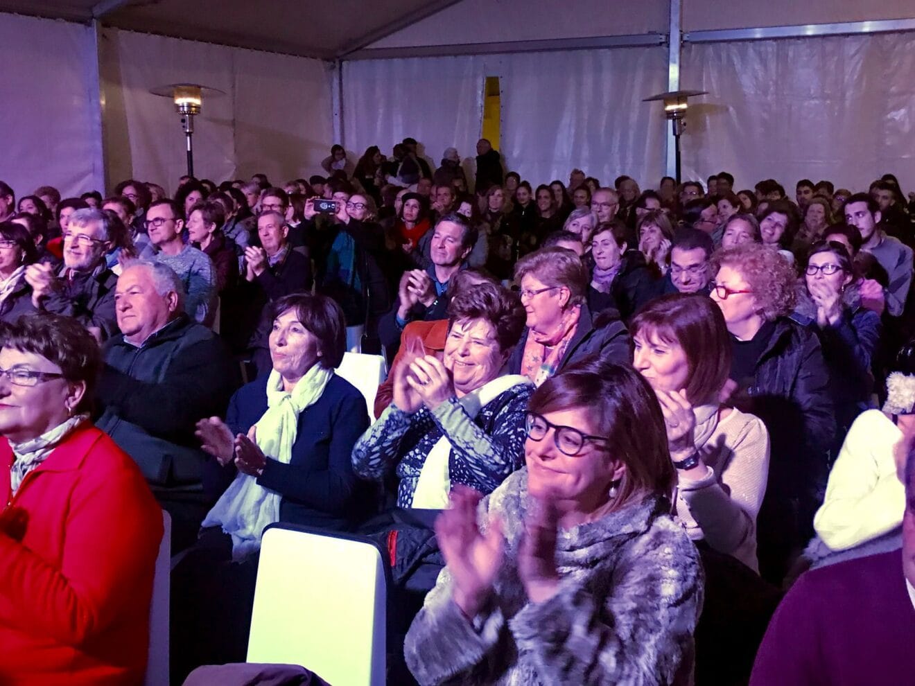 El público en la obra de teatro 'Salvaje'