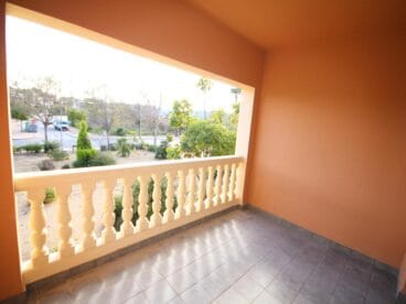 Terraza exterior del apartamento de Atina Inmobiliaria