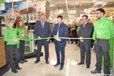 Inauguración Leroy Merlín Ondara