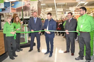Inauguración Leroy Merlín Ondara