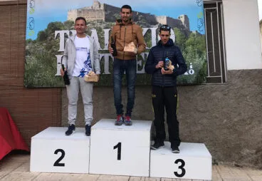Moha en lo alto del podio en Llutxent