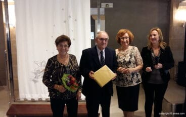 Pareja de homenajeados por los 50 años