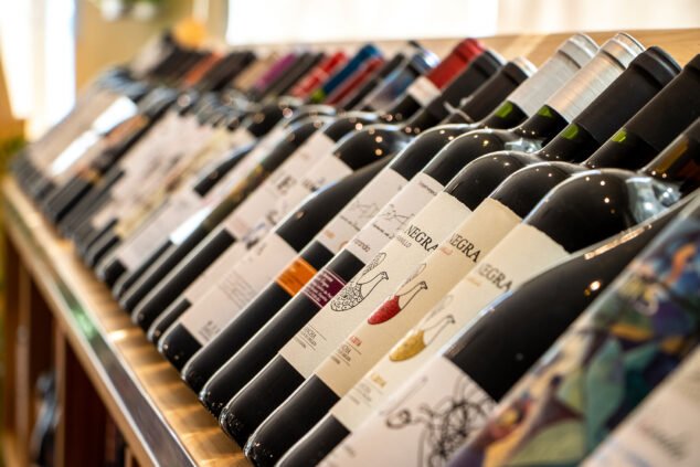 Image: Discounts on wines and cavas at Casa del Vino