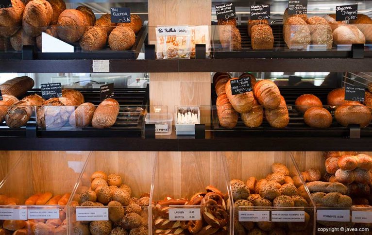 Diversidad de panes en Austriaco Cafe Wien