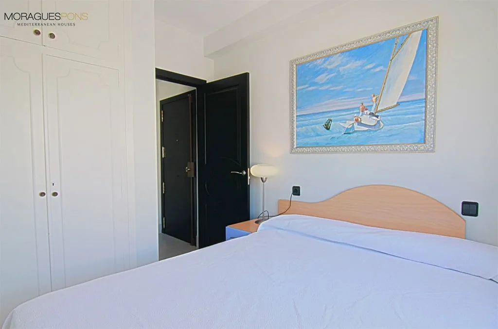 Dormitorio de la vivienda MORAGUESPONS Mediterranean Houses