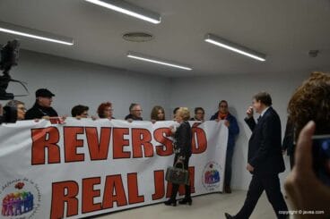 La plataforma por la Sanidad Pública en el acto del PSOE