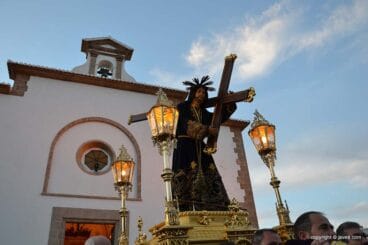 Procesión de Bajada de la imagen de Jesús Nazareno desde el Calvario