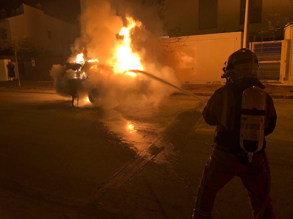 Incendio vehículo en Xàbia