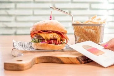 Las mejores hamburguesas de Javea – Restaurante Ammos