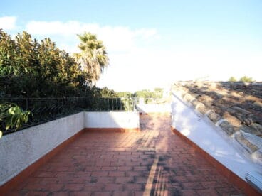 Terraza de la casa Atina Inmobiliaria