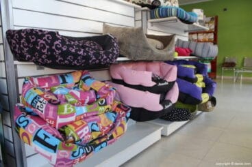Complementos para mascotas Santi Mas – Servicios para mascotas