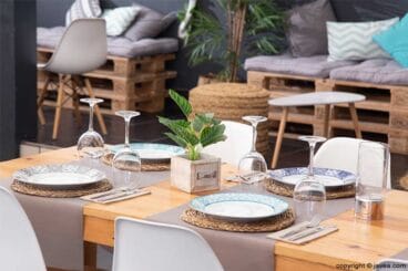 Decoración moderna – Restaurante SeeMontgó