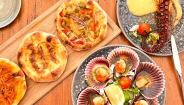 Tapas mediterráneas en primera línea de playa