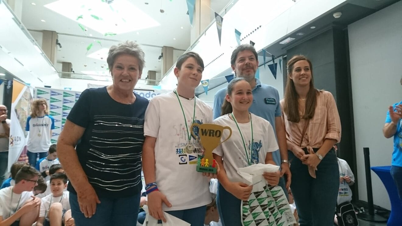 Grupo vencedor del Trenc d'Alba
