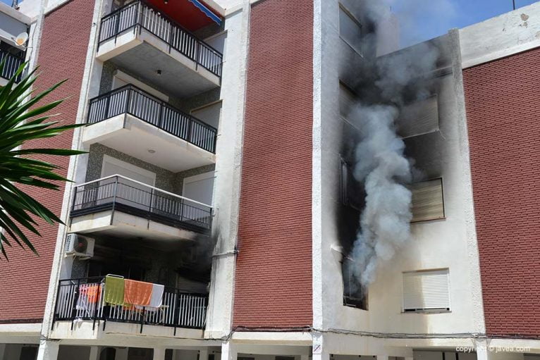 Incendi d'Habitatge a la Platja de l'Arenal