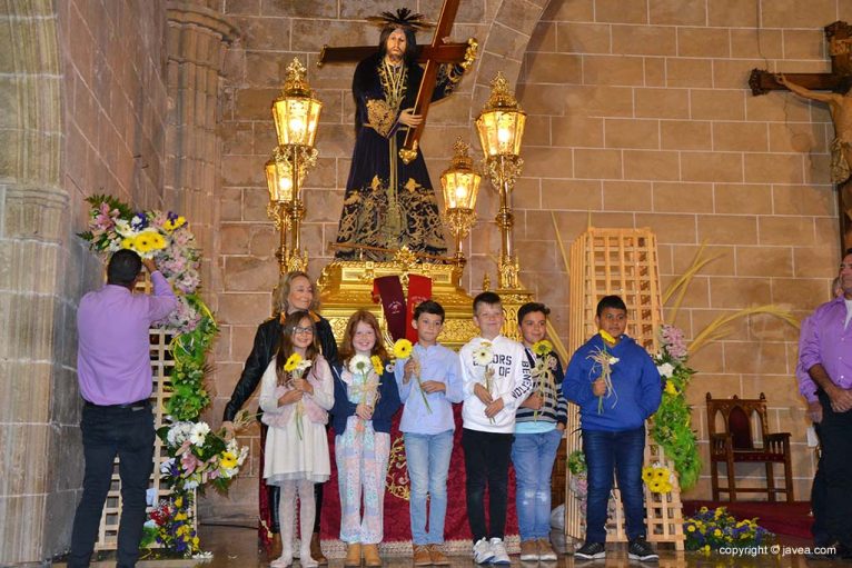 Ofrenda de Flores a Jesús Nazareno 2019