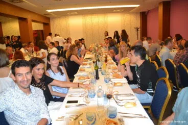 Comensales durante la gala