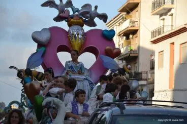 Desfile de Carrozas Fogueres Xàbia 2019 (54)