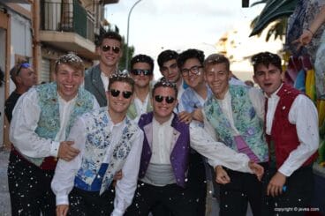 Desfile de Carrozas Fogueres Xàbia 2019 (62)