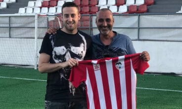Ferrán renovado en el CD Jávea