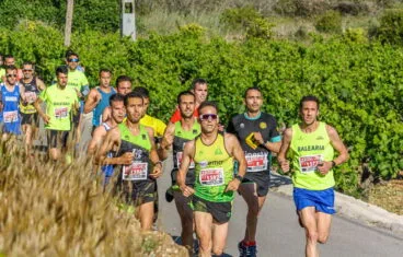 Grupo cabecero de la carrera de Jesús Pobre