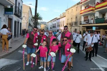 Ofrenda de flores a San Juan-Fogueres 2019 (11)