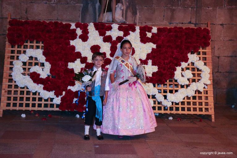 Ofrenda de flores a San Juan-Fogueres 2019 (182)