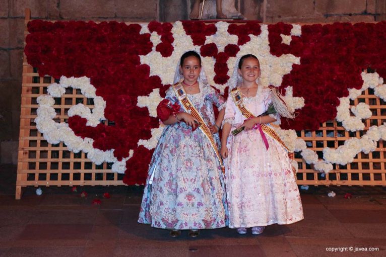 Ofrenda de flores a San Juan-Fogueres 2019 (187)
