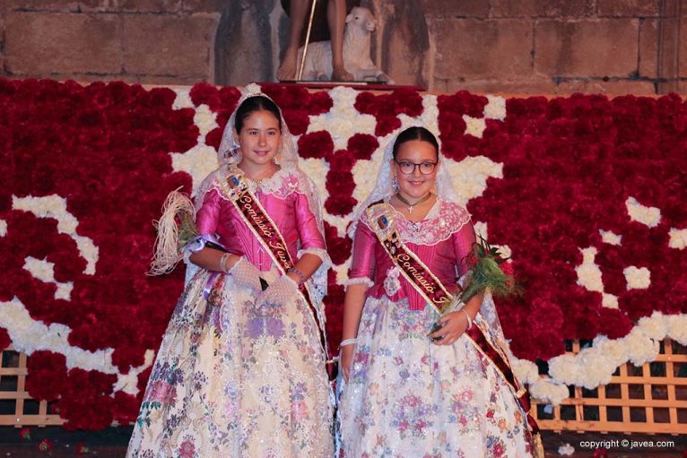 Ofrenda de flores a San Juan-Fogueres 2019 (208)