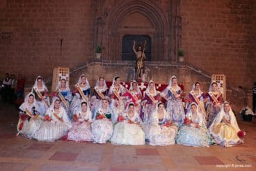 Ofrenda de flores a San Juan-Fogueres 2019 (231)