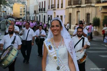 Ofrenda de flores a San Juan-Fogueres 2019 (58)