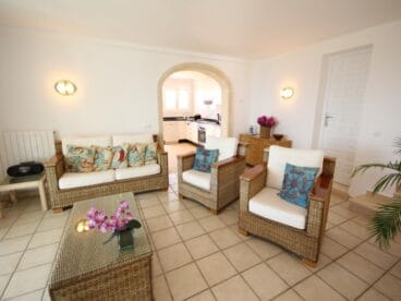 Salón Balcón Al Mar – Atina Inmobiliaria