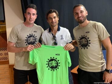 David con los encargados de la Escuela