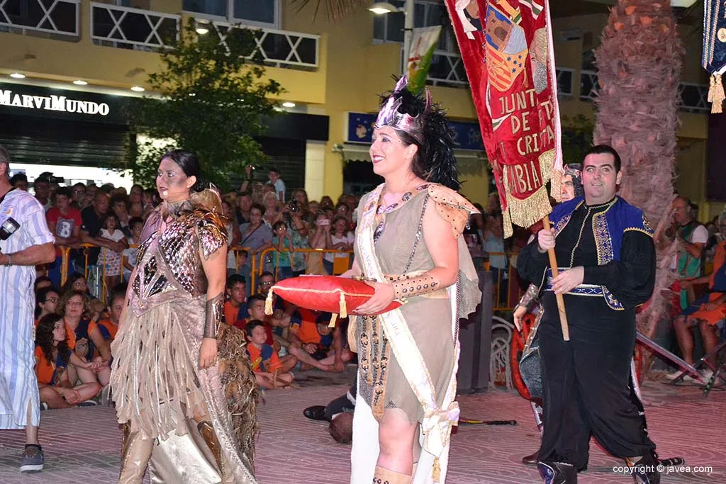 Desembarco y embajada mora