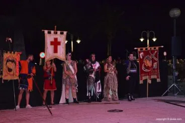 Desembarco y embajada mora (77)