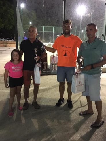 Participantes del torneo de padel