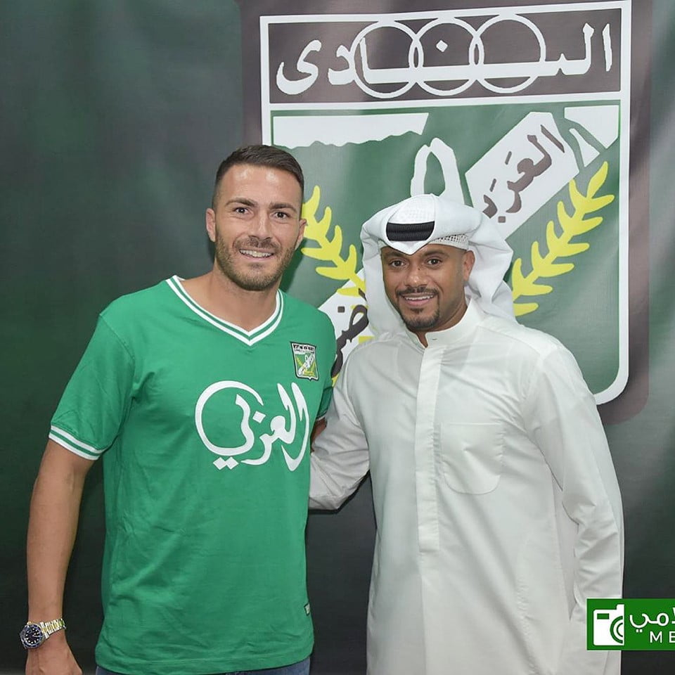 Xavi en Al Arabi Sporting Club