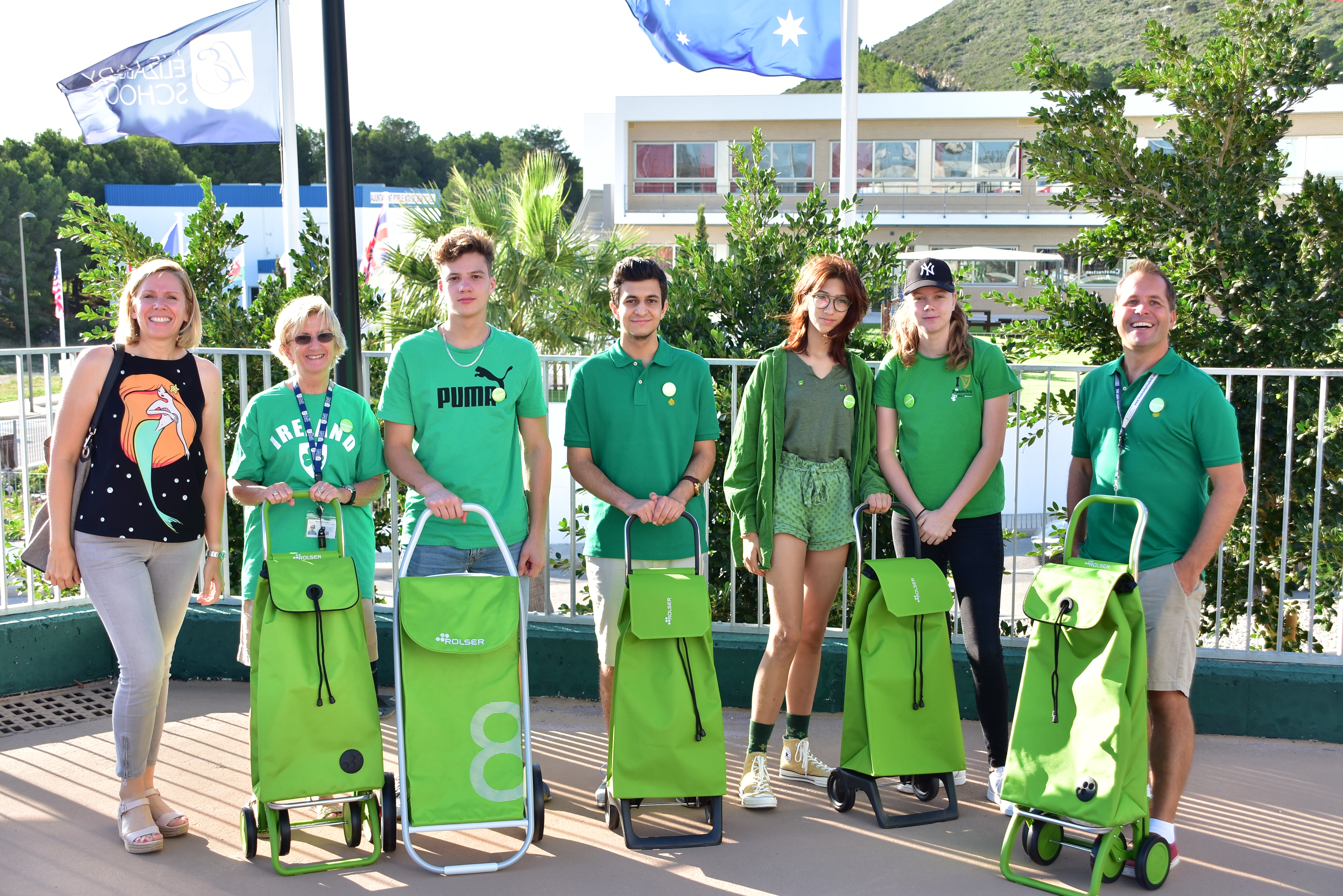Imagen: Alumnos del Lady Elizabeth School